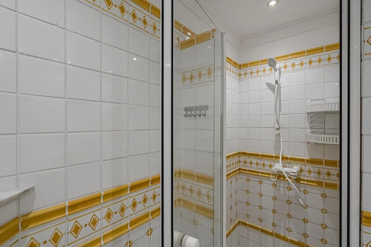 Luxury Villa El Duque 아데제
